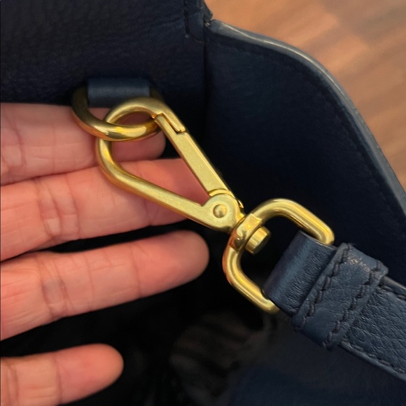 3101 Prada Blue Leather Women's Bag - Picture 12 of 12